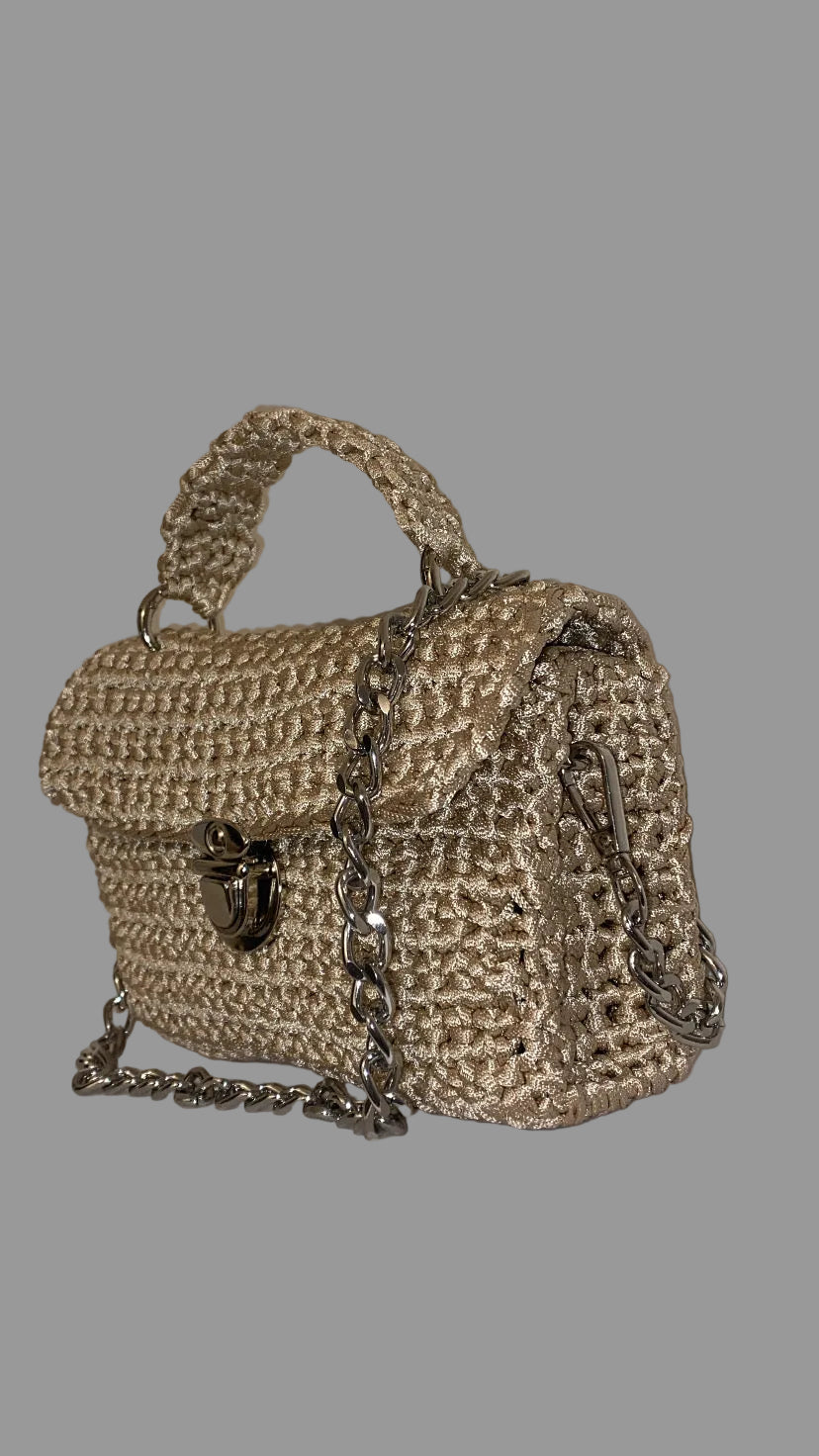 ✨ Élégance Naturelle – Mini sac en crochet