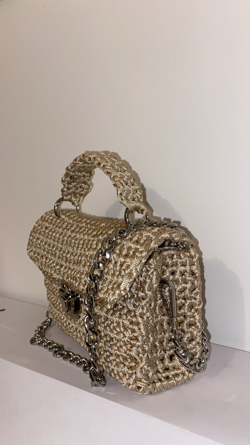Mini sac en crochet