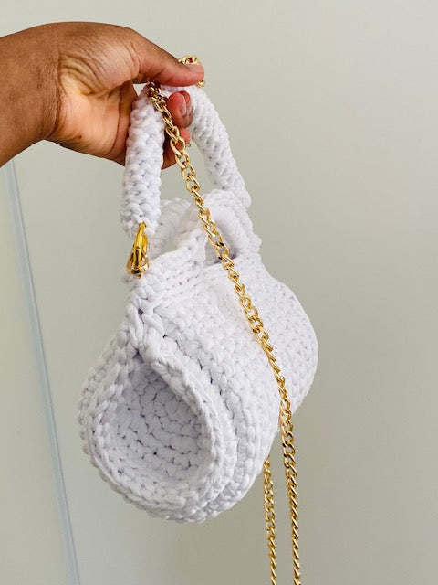 Sac crochet fait main – blanc élégant